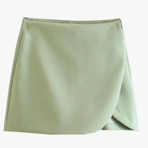 Mini shorts with skirt